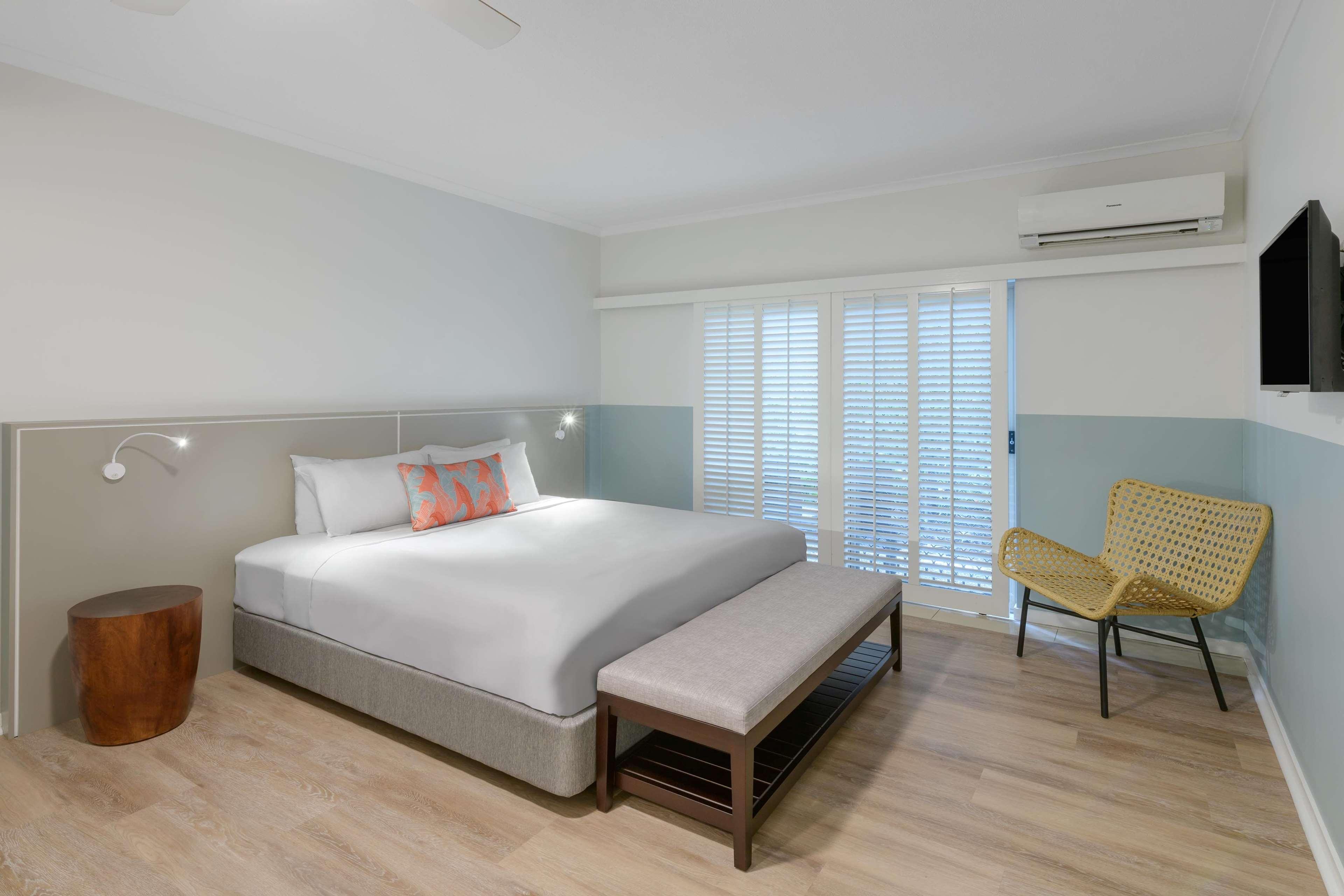Ramada Resort By Wyndham Port Douglas Exterior photo